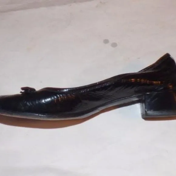 Marc by Marc Jacobs Vintage Black Patent Low Heels